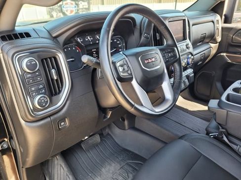Used 2022 GMC Sierra 2500 SLT w/ Gooseneck/5TH Wheel Package AWD/4WD image 24