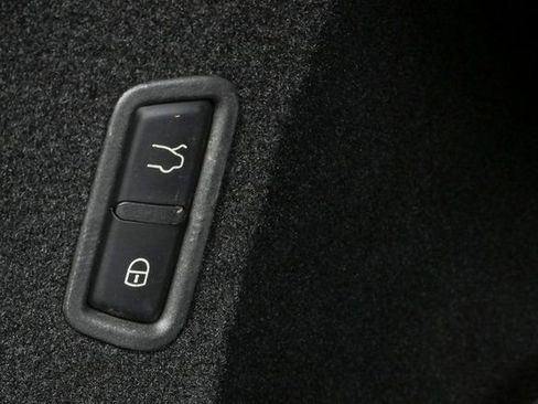 Certified 2022 Maserati Levante GT image 28