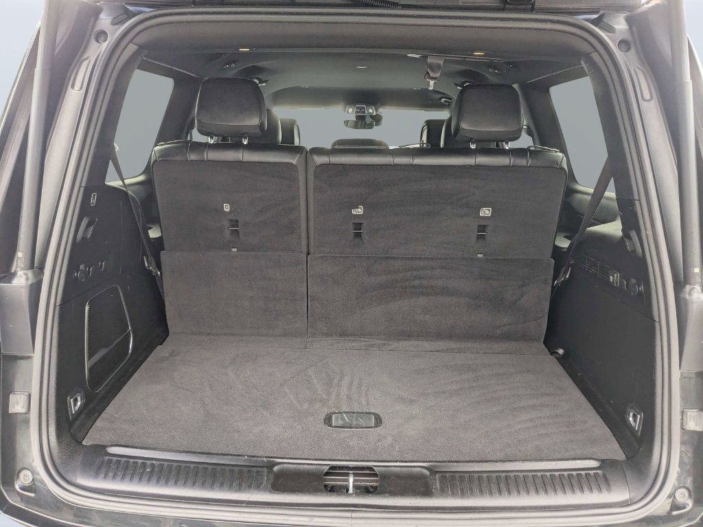 Used 2024 Jeep Wagoneer Series II w/ Flexible Seating Group AWD/4WD image 17
