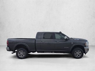 Used 2022 RAM 2500 Laramie AWD/4WD video 4