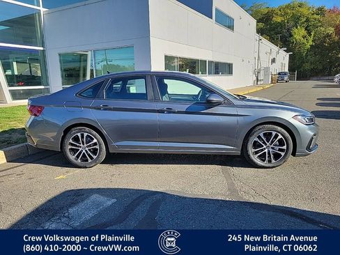 New 2026 Volkswagen Jetta Sport image 3