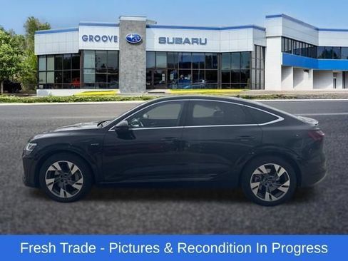 Used 2023 Audi e-tron Premium Plus AWD/4WD image 2