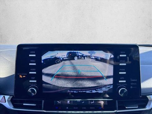 Certified 2021 Toyota Sienna XLE image 14