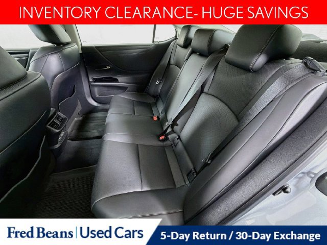 Used 2024 Lexus ES 350 w/ Premium Package FWD image 30