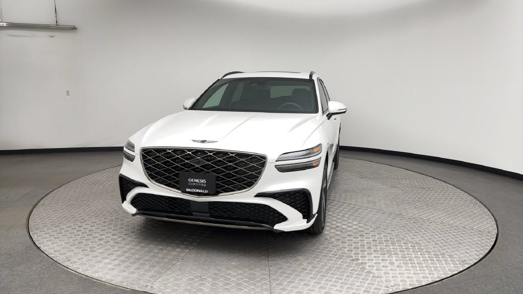 Certified 2026 Genesis GV70 3.5T Sport Advanced AWD/4WD image 7
