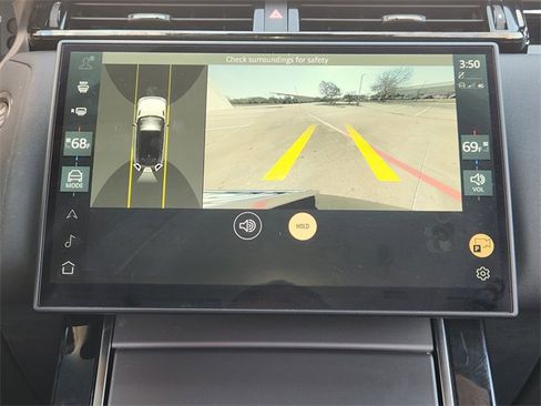 Used 2025 Land Rover Range Rover Velar Dynamic SE image 17