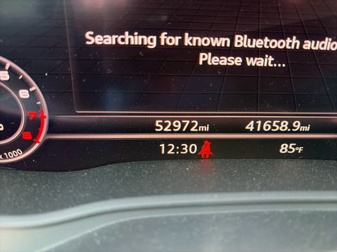 Used 2019 Audi A4 2.0T Premium Plus AWD/4WD image 9
