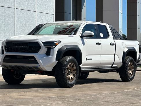 New 2026 Toyota Tacoma Tacoma Trailhunter w/ Tow Tech Package image 8