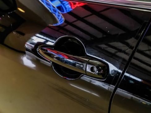 Used 2020 Nissan Sentra SR w/ Electronics Package image 35