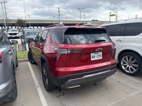 Used 2025 Chevrolet Equinox ACTIV w/ Safety and Technology Package image 4