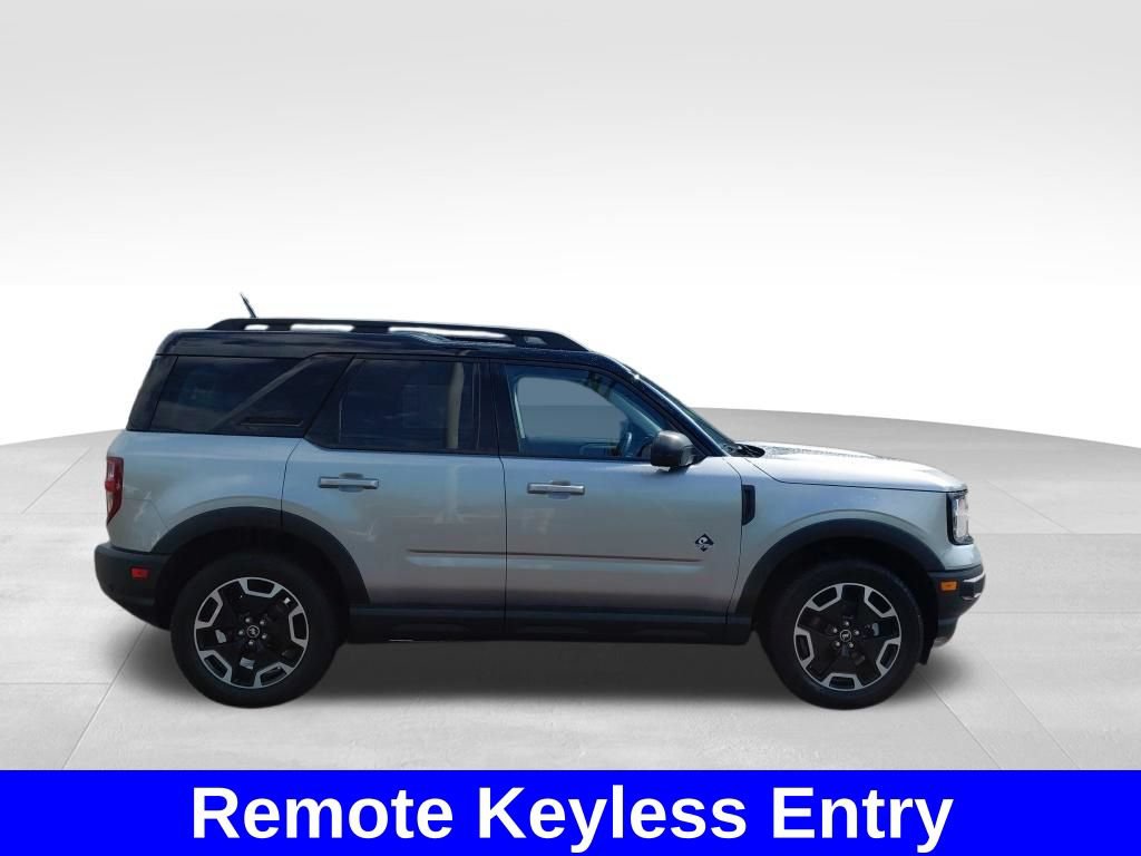 Used 2023 Ford Bronco Sport Outer Banks AWD/4WD image 9