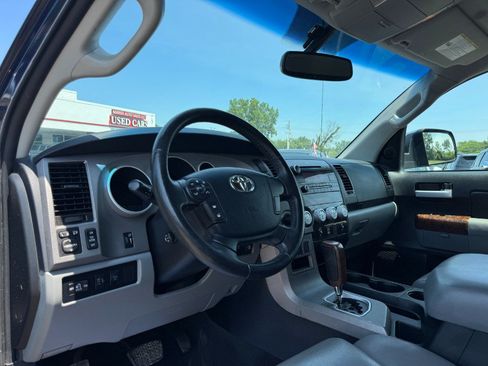 Used 2013 Toyota Tundra Limited AWD/4WD image 14