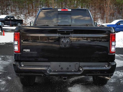 Used 2022 RAM 1500 Big Horn image 7