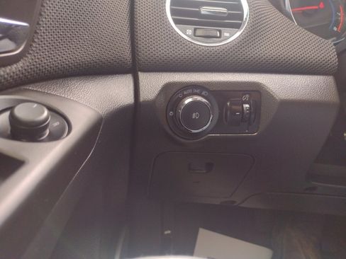 Used 2012 Chevrolet Cruze LT w/ RS Package FWD image 13