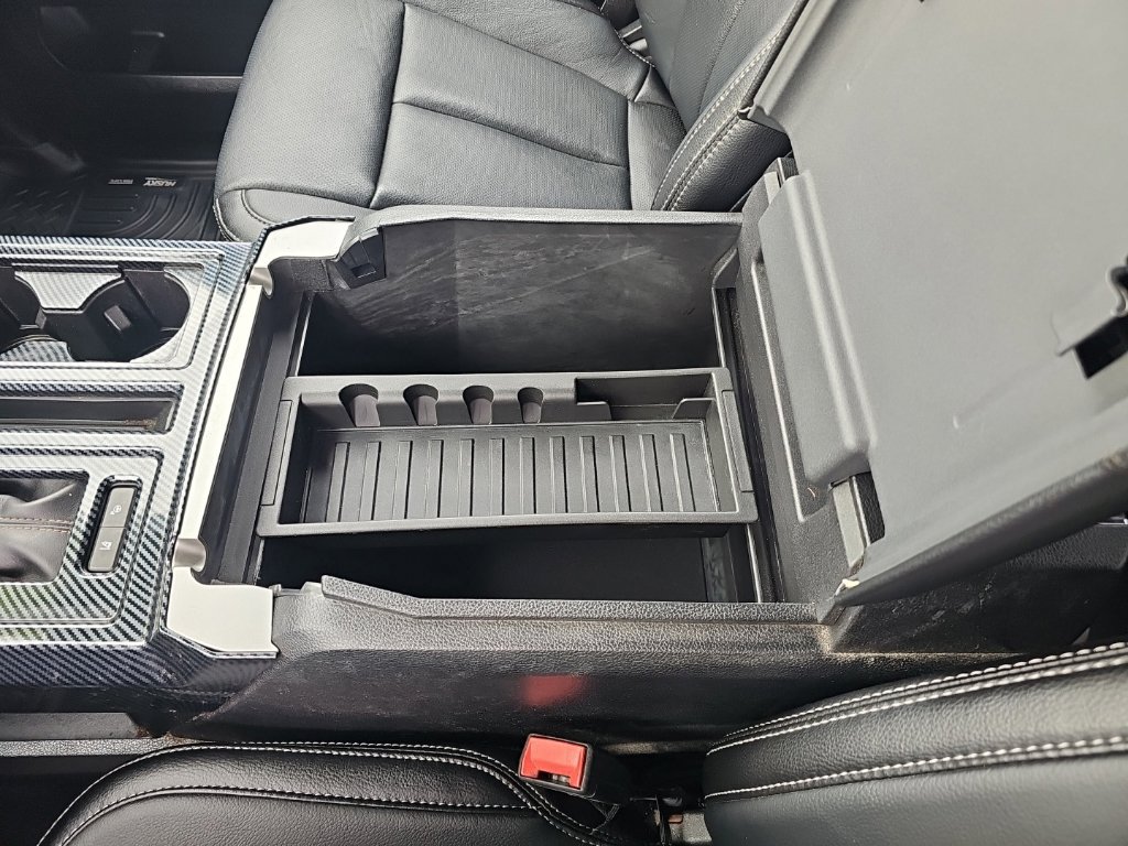Used 2018 Ford F150 Lariat w/ Equipment Group 502A Luxury AWD/4WD image 25