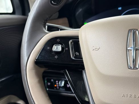 Certified 2023 Lincoln Corsair Reserve w/ Equipment Group 201A image 23