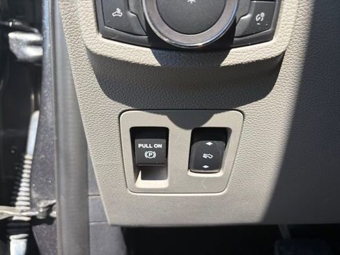 Used 2020 Ford F150 XLT w/ Equipment Group 302A Luxury AWD/4WD image 29