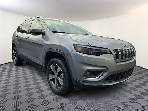 Used 2019 Jeep Cherokee Limited w/ Technology Group image 1