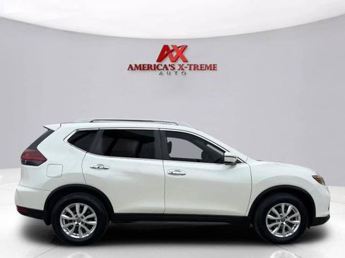 Used 2019 Nissan Rogue SV FWD image 7