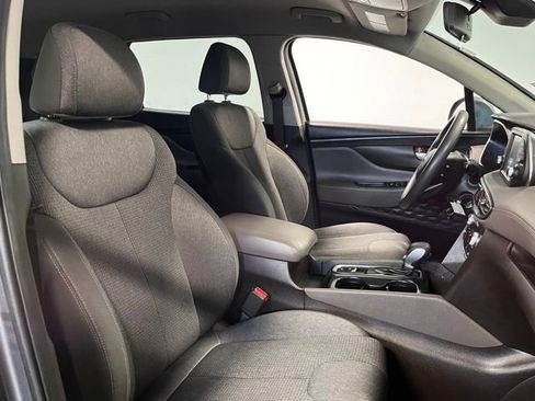 Used 2019 Hyundai Santa Fe SE FWD image 10