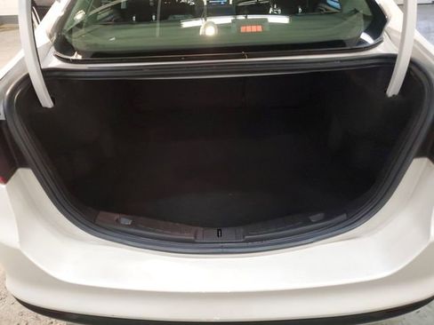 Used 2013 Ford Fusion SE image 24