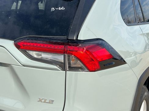 Used 2019 Toyota RAV4 XLE image 13