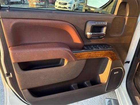 Used 2014 Chevrolet Silverado 1500 High Country w/ High Country Premium Package image 19