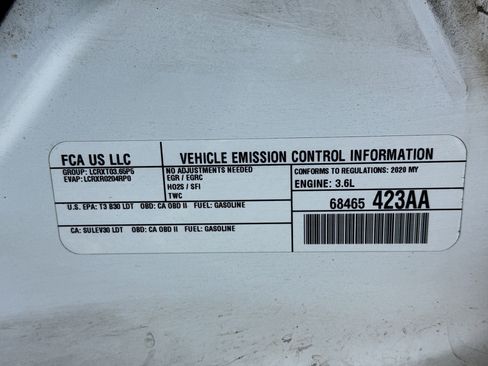 Used 2020 Jeep Grand Cherokee Altitude image 21