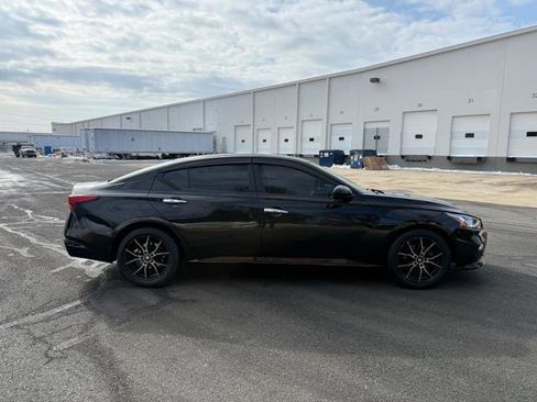 Used 2019 Nissan Altima 2.5 S image 5
