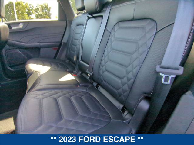 Certified 2023 Ford Escape Platinum w/ Premium Technology Package AWD/4WD image 21