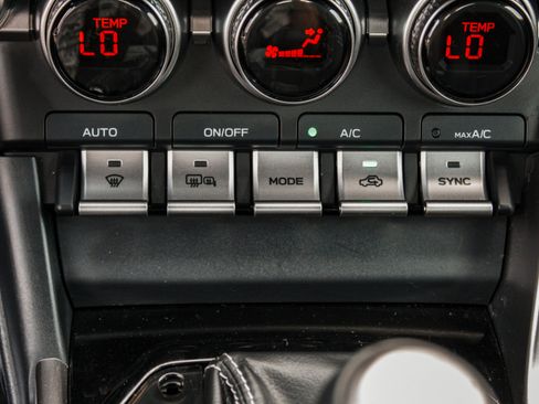 Used 2025 Toyota GR86 Premium RWD image 19