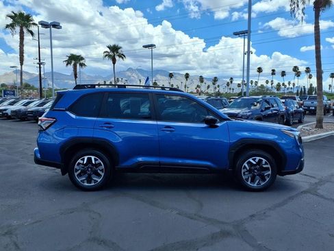 Certified 2026 Subaru Forester AWD/4WD image 9