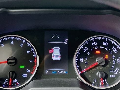 Used 2019 Toyota RAV4 XLE FWD image 22