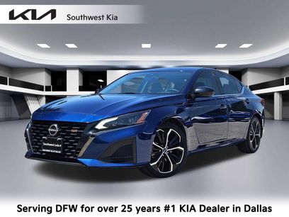 Used 2023 Nissan Altima 2.5 SR