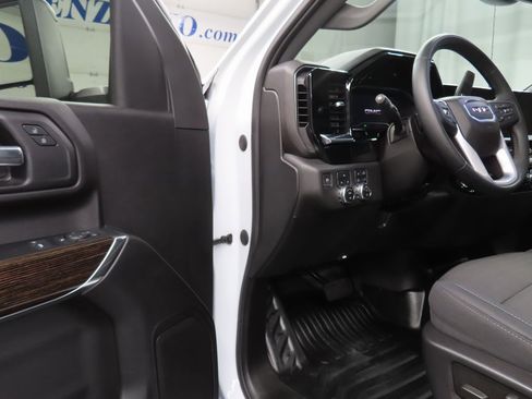 Used 2024 GMC Sierra 3500 SLE w/ SLE Convenience Package image 53