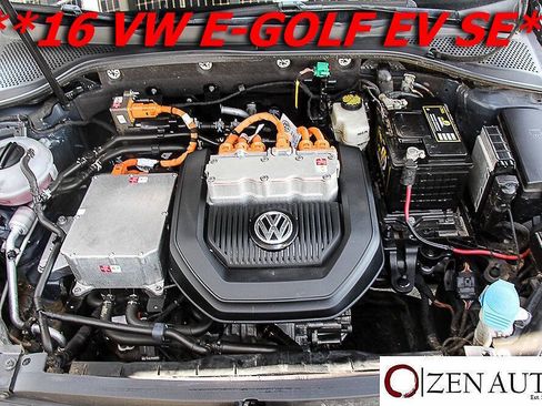 Used 2016 Volkswagen e-Golf SE FWD image 50