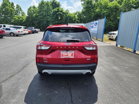 Certified 2020 Ford Escape SEL AWD/4WD image 4