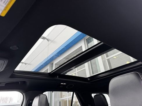 Used 2021 Ford Explorer ST w/ ST Street Pack image 6