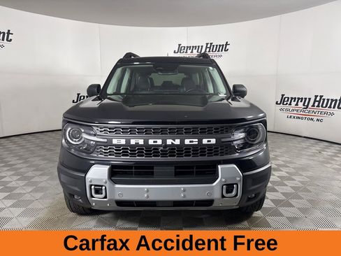 Used 2025 Ford Bronco Sport Badlands AWD/4WD image 3