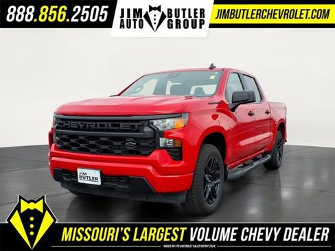 Used 2025 Chevrolet Silverado 1500 Custom w/ Turbomax Blackout Package AWD/4WD image 1