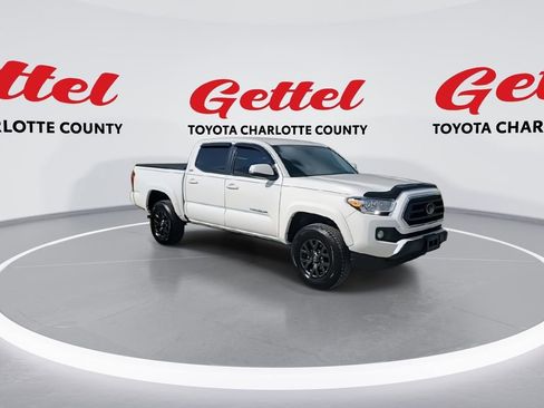 Certified 2022 Toyota Tacoma TRD Off-Road image 2