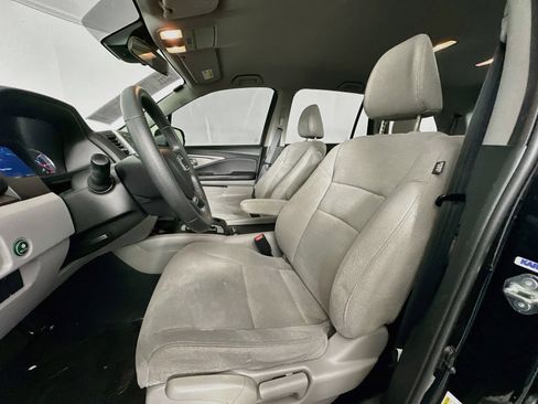 Used 2019 Honda Pilot LX image 20