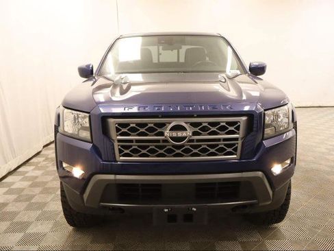Used 2022 Nissan Frontier SV image 8