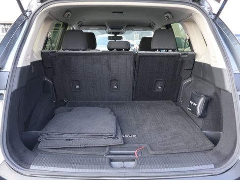 Used 2023 Nissan Rogue SV AWD/4WD image 12