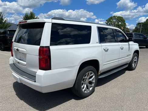 Used 2016 Chevrolet Suburban LTZ AWD/4WD image 7