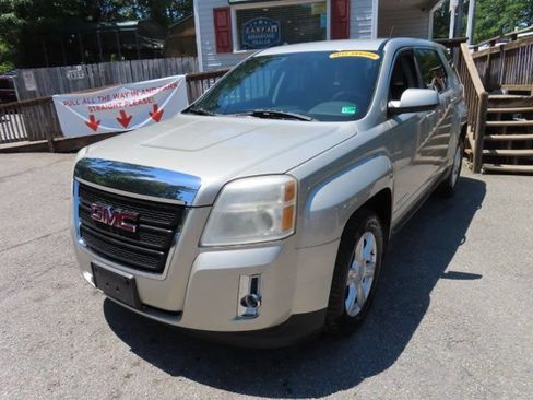 Used 2014 GMC Terrain SLE AWD/4WD image 2