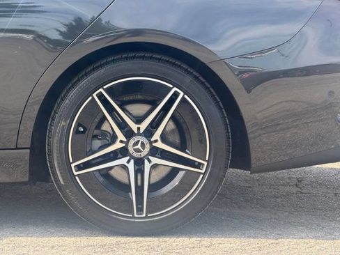 Used 2024 Mercedes-Benz C 300 4MATIC Sedan image 3