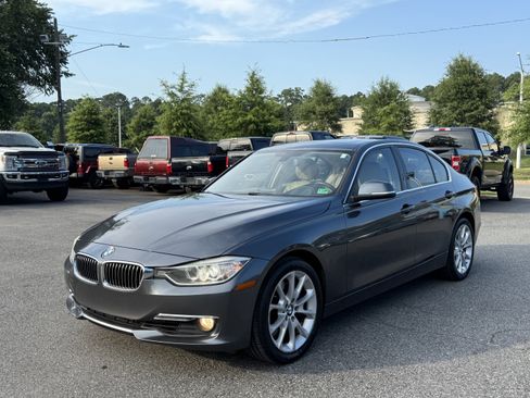 Used 2014 BMW 335i xDrive Sedan image 10