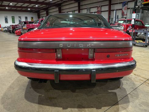 Used 1988 Buick Reatta Coupe FWD image 7