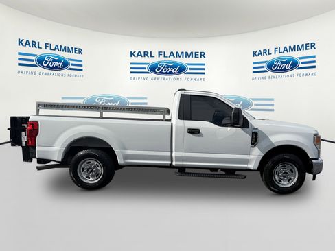 Used 2021 Chevrolet Silverado 1500 Custom RWD image 2